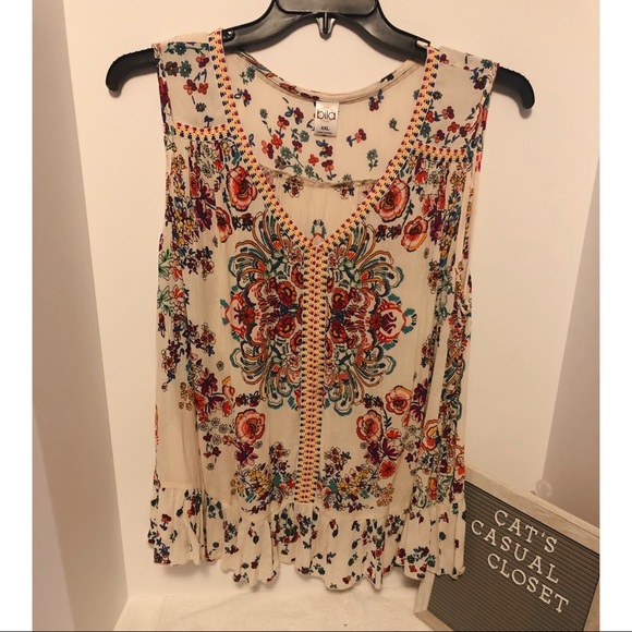 Bila Tops - Bila 2X Women's Top - Floral
